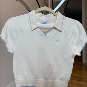 Aritzia Tna Assembly Sweater Cropped V-neck Polo in cream and blue